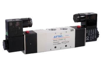 AIRTAC CONTROL VALVE, 4V2 SERIES, DOUBLE SOLENOID&lt;BR&gt;4 WAY 2 POSITION  220VAC, 1/8&quot;NPT, HARDWIRED